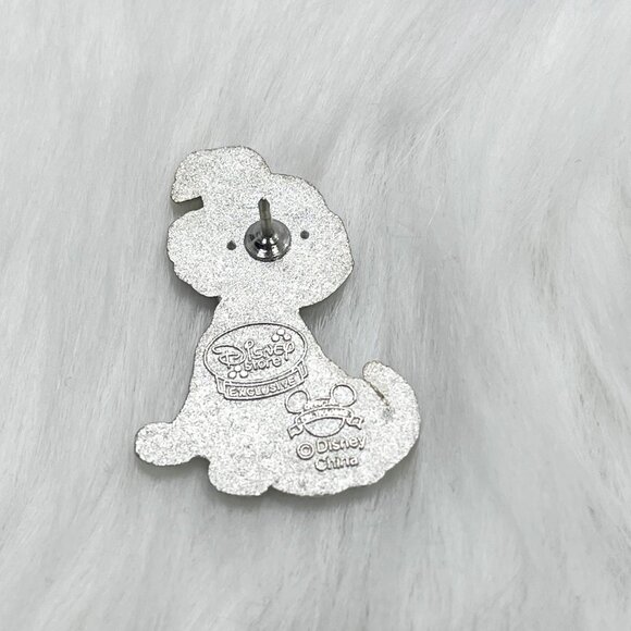 🔮 5/$25 Disney 101 Dalmatians Puppy Pin - Picture 3 of 3